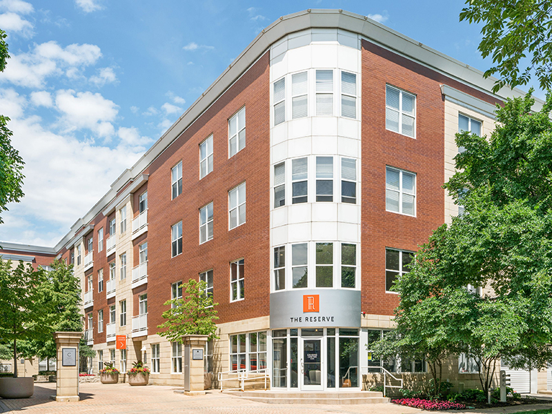 Building Exterior | The Reserve Apartments in Evanston, IL