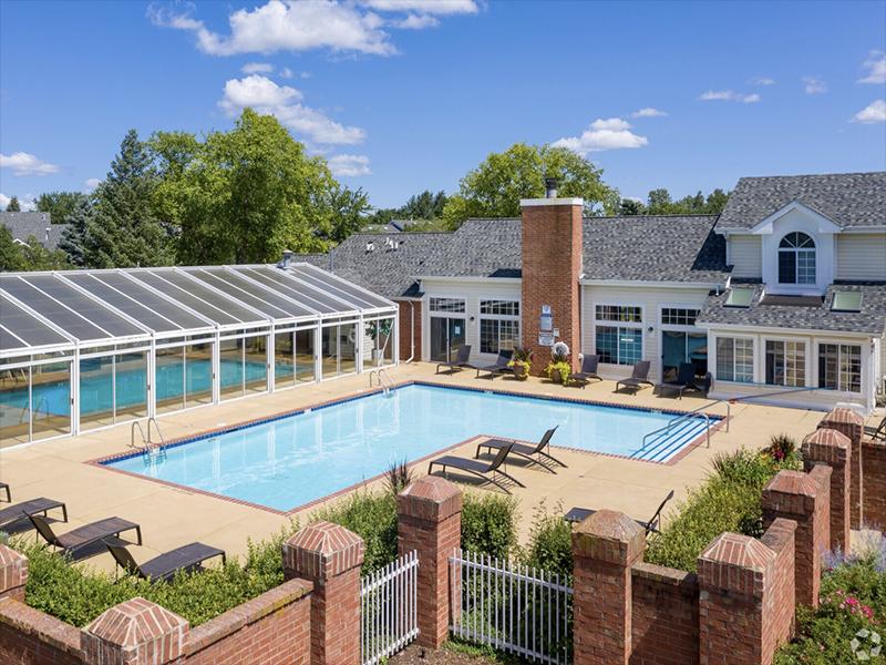 Swimming Pool | The Arbors of Brookdale Apartments