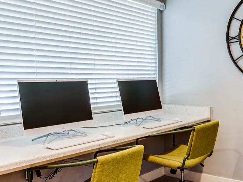 Business Center | Park Shadows Apartments in Goodyear, AZ