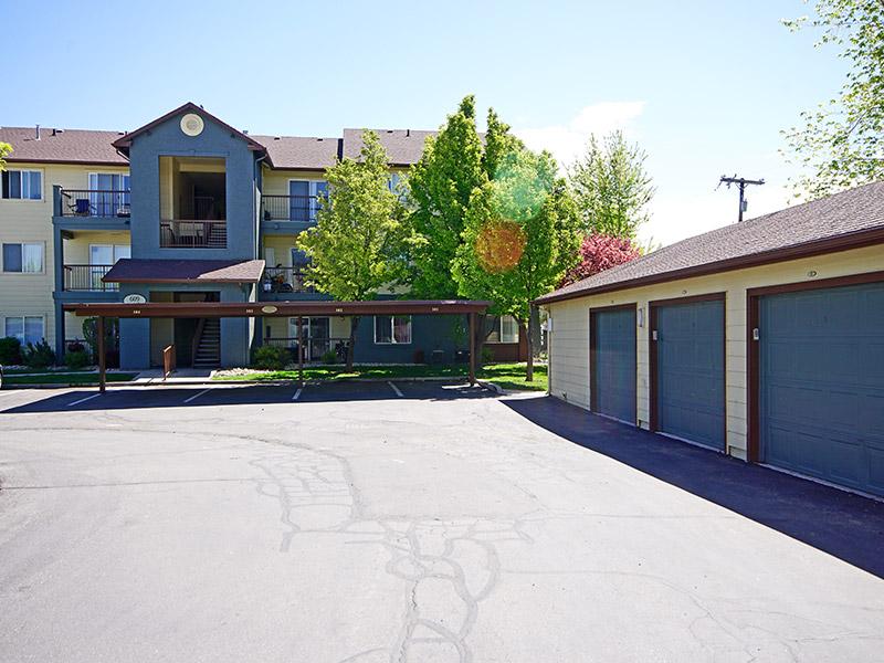 Garages | Mountain Shadows Apartments in Salt Lake City, UT