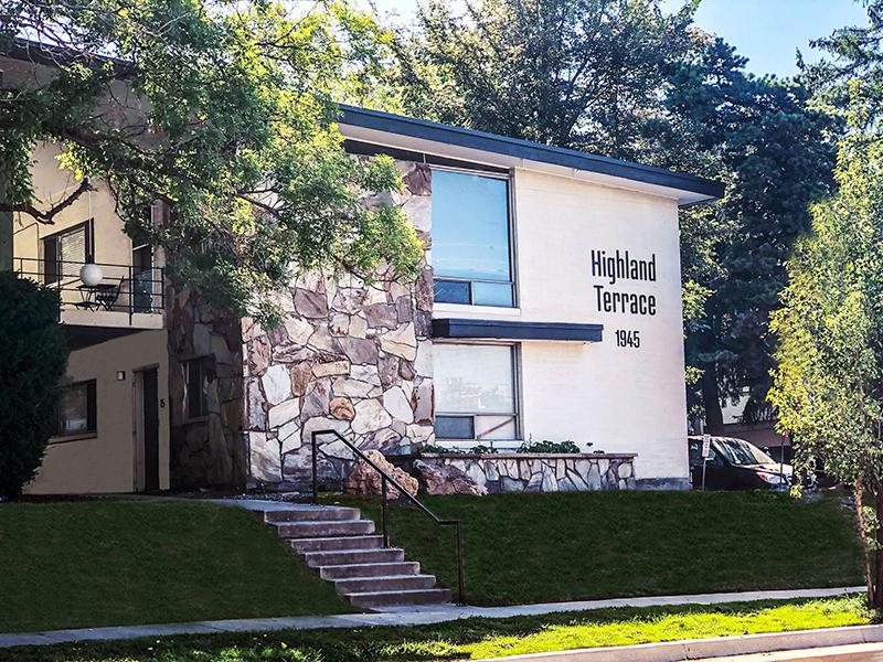 Front | Highland Terrace