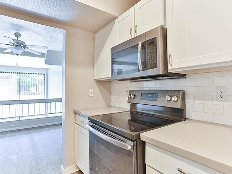 Kitchen | Talavera Apartment Homes