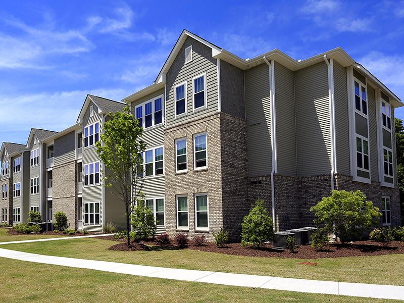 Vinings at Carolina Bays Apartments in Myrtle Beach, SC