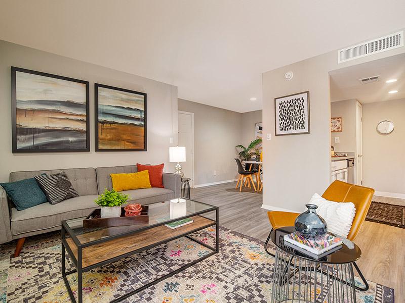 Interior | Front Room | Northpointe Village Apartments