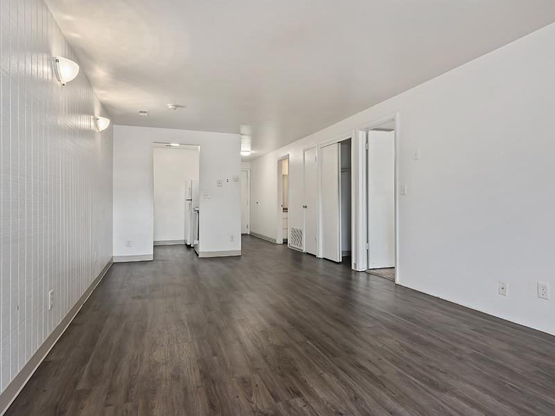 Front Room | Cottonwood Creek Estates Apartments in Murray, UT