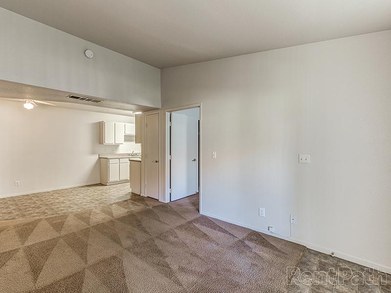 Living Room | Somerset Commons