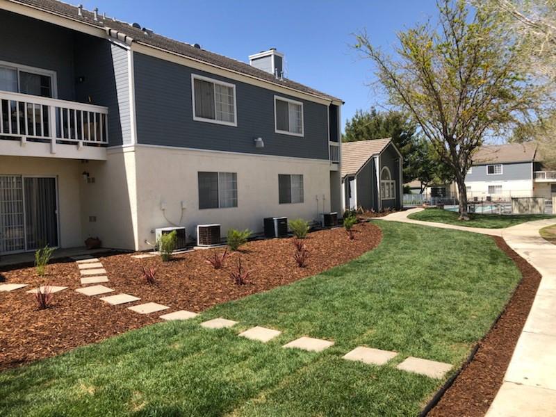 Exterior | The Cape