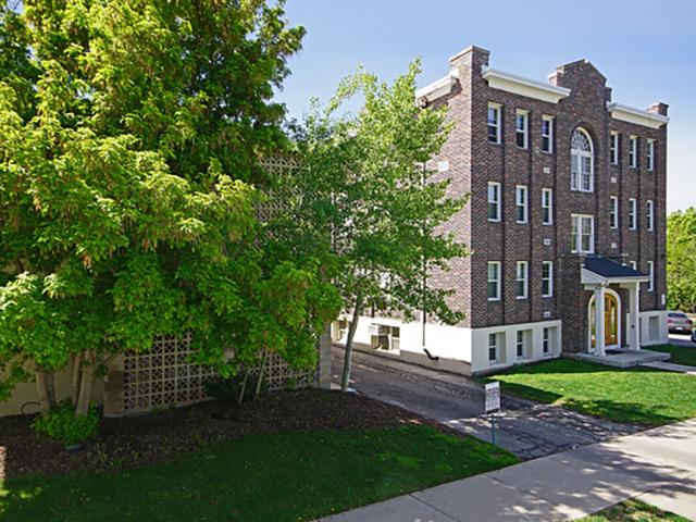 The New Broadmoor Apartments, UT