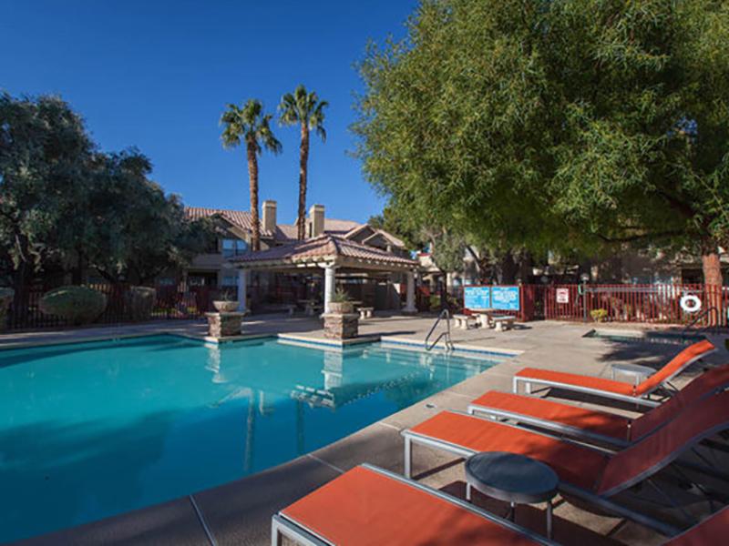 Swimming Pool | Gloria Park Villas