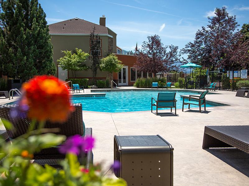 Swimming Pool | Foothill Place Apartments