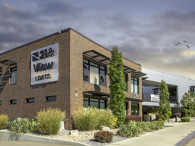 Exterior Building | 21 and View 84106 Apartments