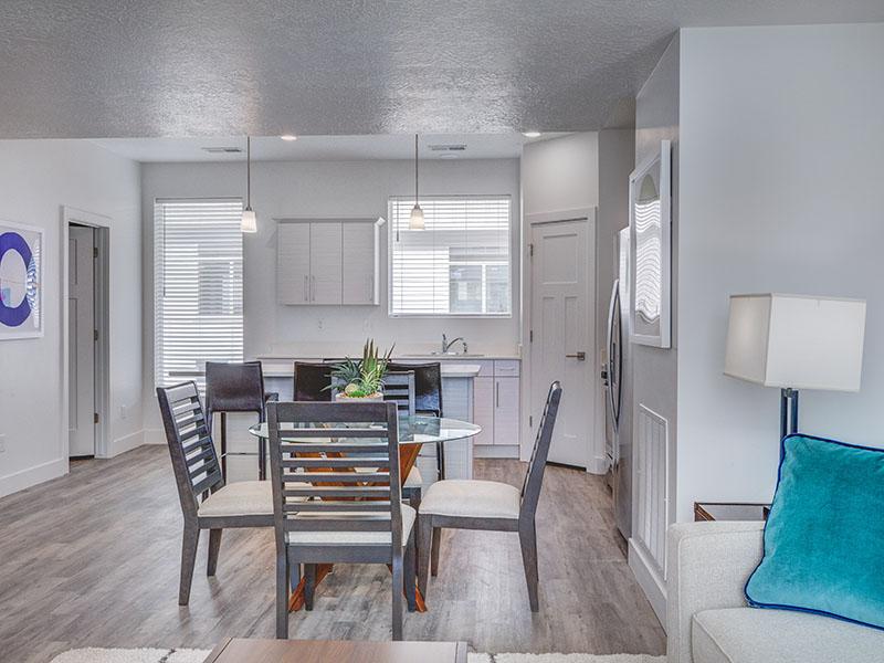 Dining Area | Coventry Townhomes
