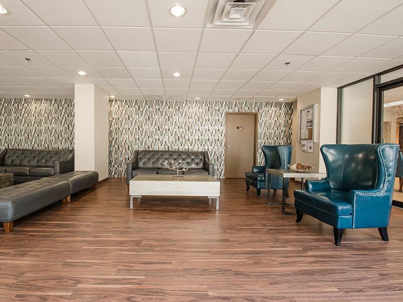 Westwind Towers Apartments in Elgin, IL