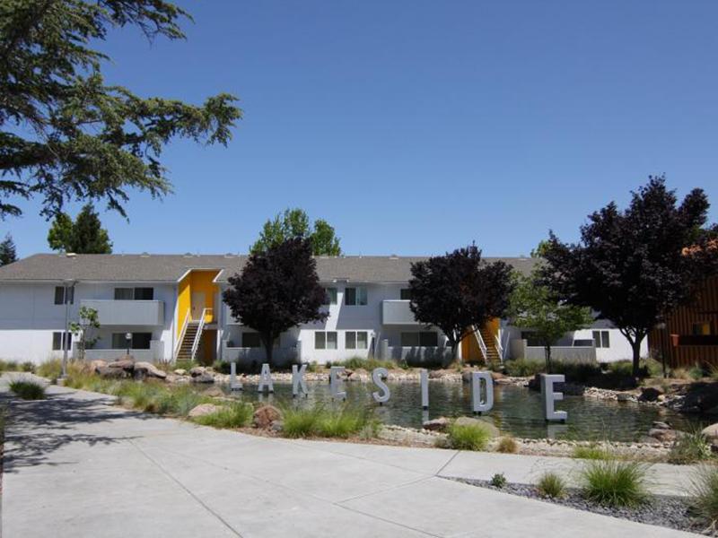 Sign | Lakeside Apartments in San Leandro, CA