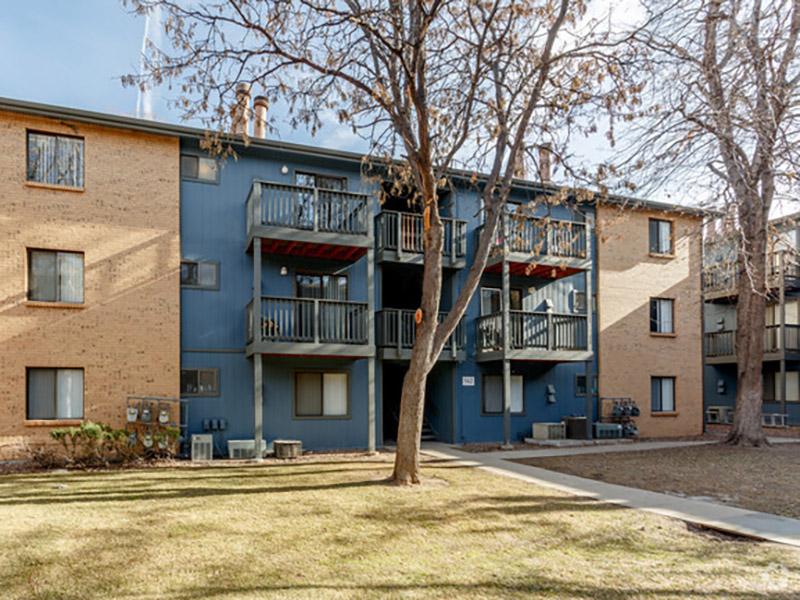 Aspenwood CO Apartments in Aurora, CO 80011 Market Apartments