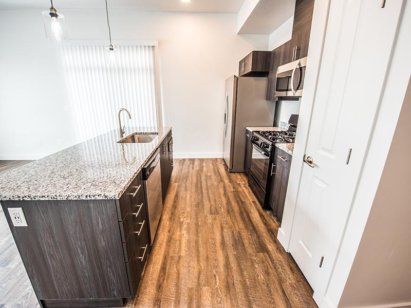 Kitchen | 2100 Apartments