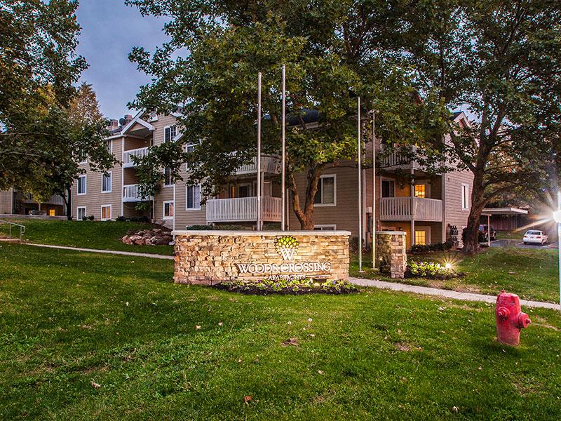 Exterior | Woods Crossing