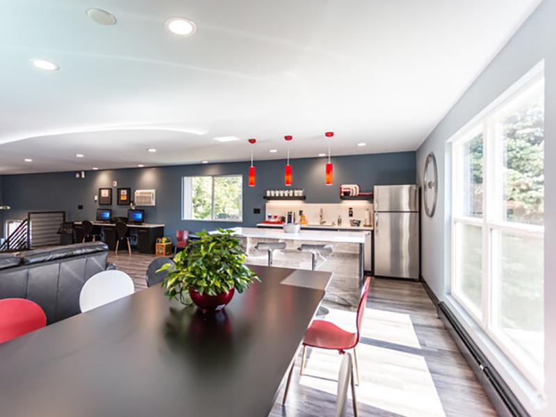 Clubhouse Kitchen | Franklin Flats
