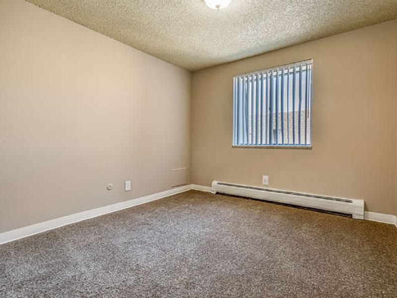 Room | Bridge Square Apartments