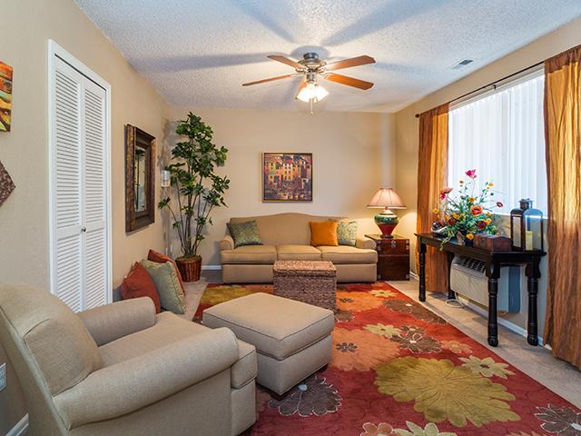 Sienna Place Apartments in, CO