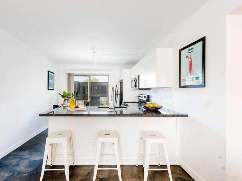 Granite Counter Tops | Fairmount Villas
