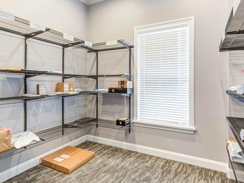 Package Receiving | Riverun at Naperville