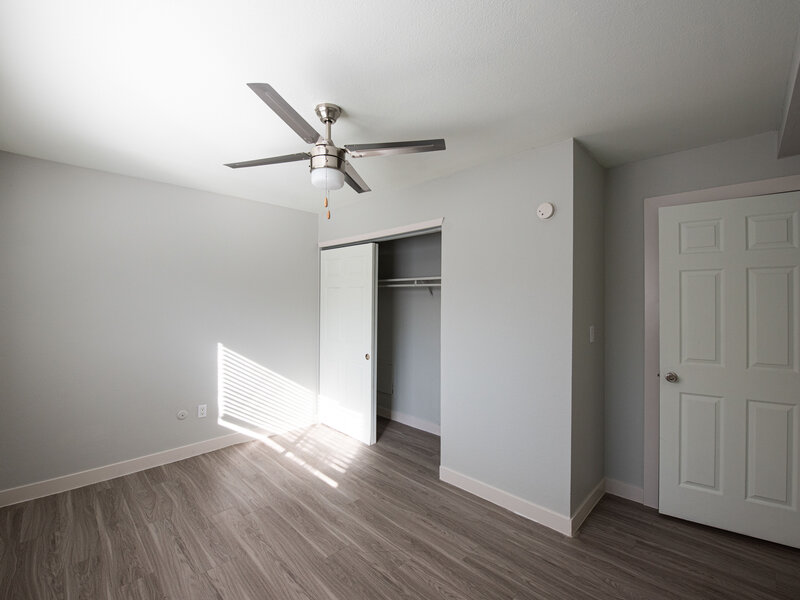 Bedroom Closet | The Park Apartments in Bountiful, UT
