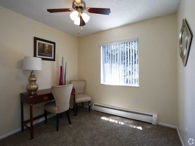 Oxford Pointe | Living Room