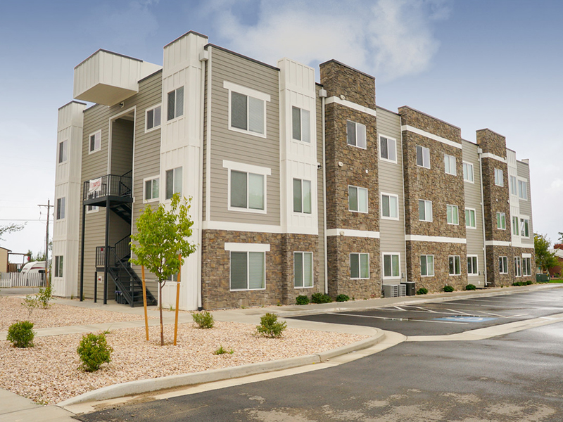 Building Exterior | Jaybird Apartments