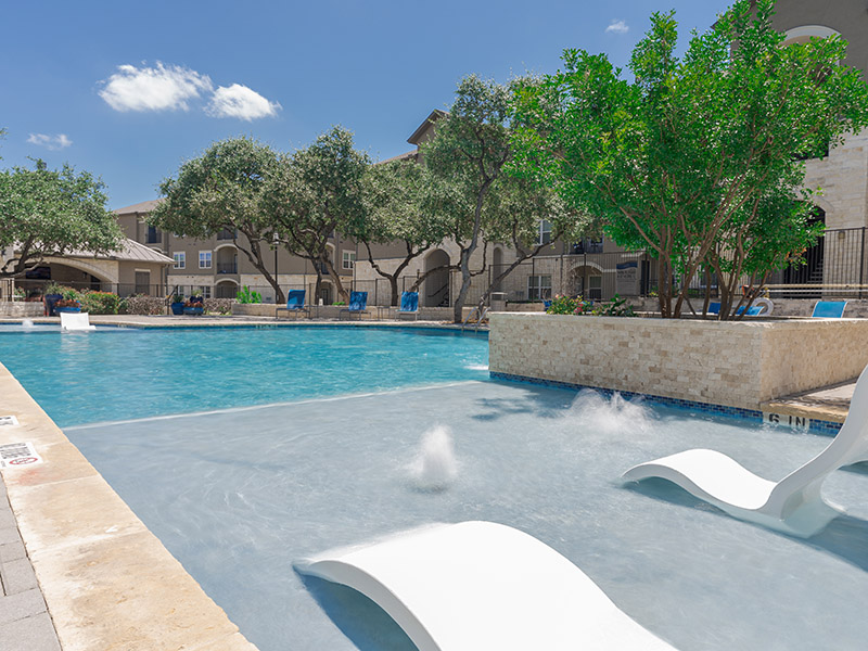 Pool | Cascadia Apartments in San Antonio, TX