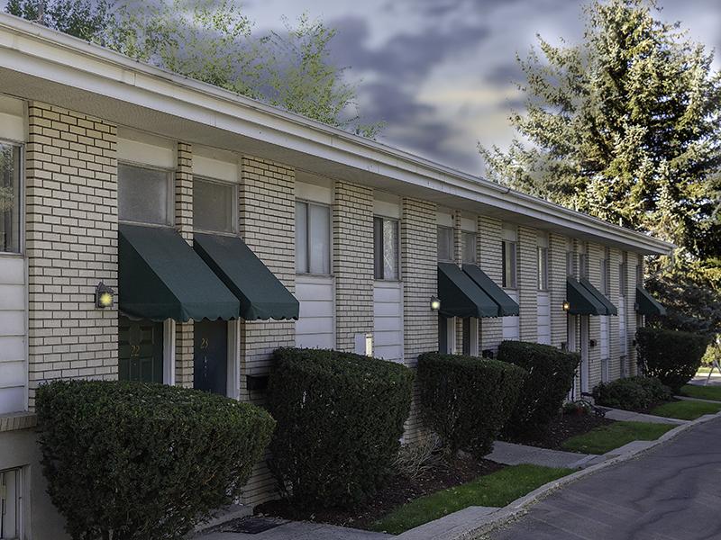 iona lakes apartment homes