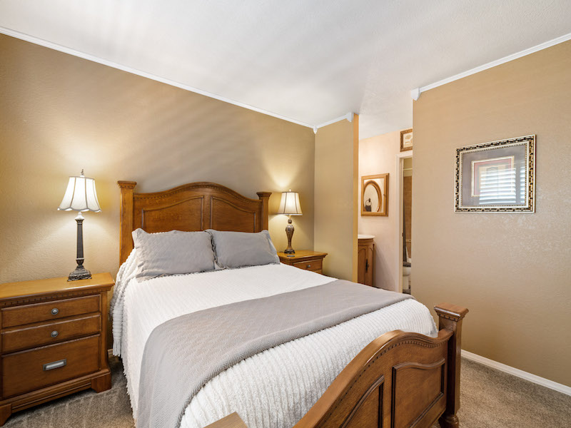 Trestles Condominiums | 2 Bedroom | Apartment Odessa