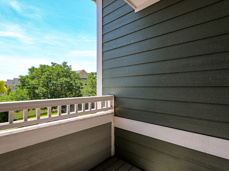 Balcony | Enclave Belle Creek