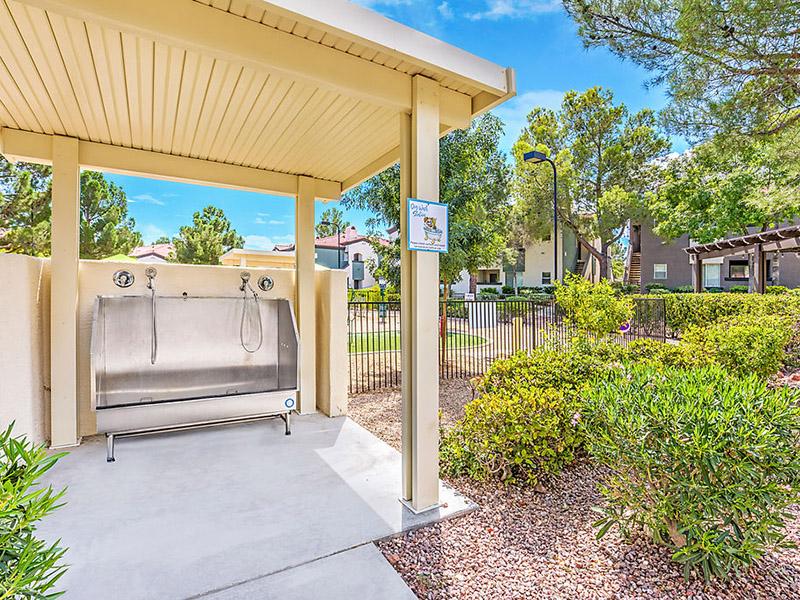 Exterior | The Avondale Apartments