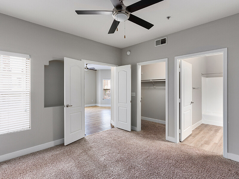 Bedroom with a Ceiling Fan | The Met at 3rd and Fillmore Apartments in Phoenix, AZ