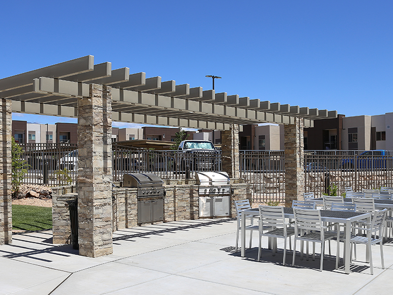 BBQ & Picnic Area | Sky at Brio
