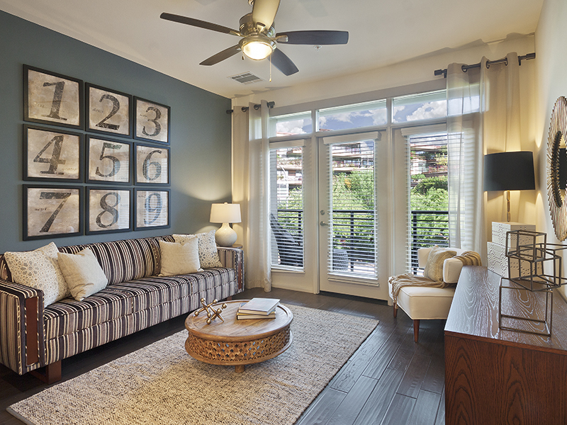 Living Room | The Moderne in Scottsdale, AZ