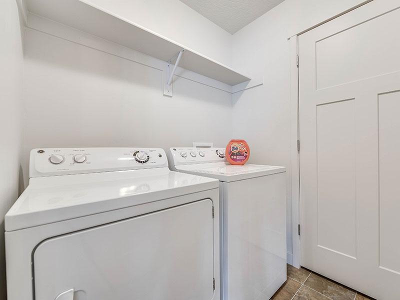 Washer & Dryer | Apartments in North Salt Lake, UT