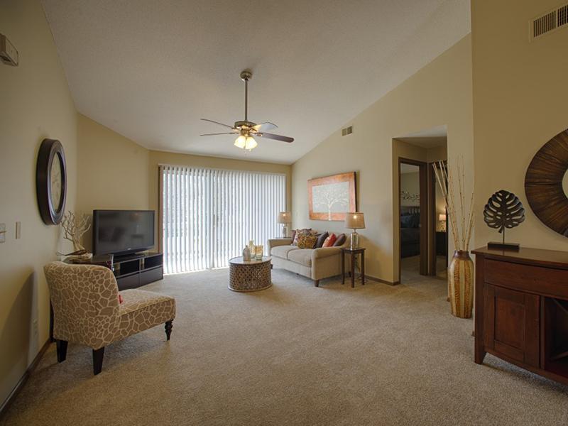 Living Room | Pinegate Apartments
