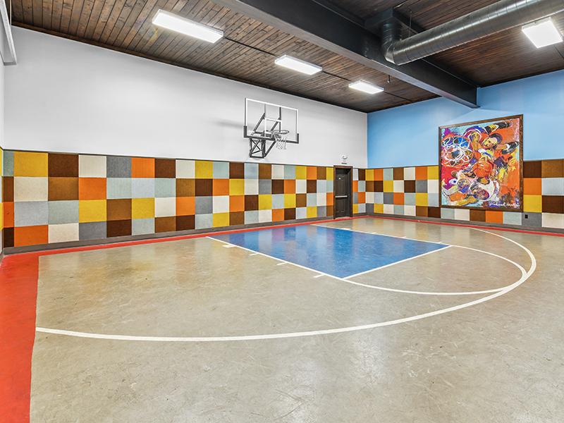 Basketball Court | Township Square Apartments in Saginaw, MI