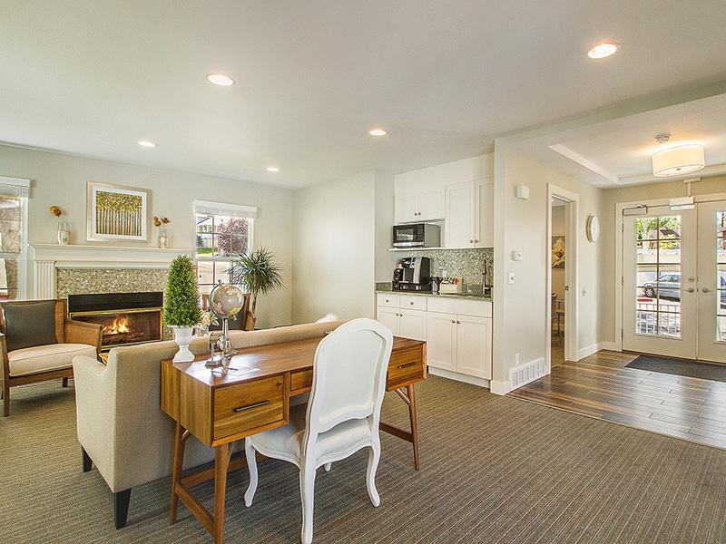 Clubhouse | Woods Crossing