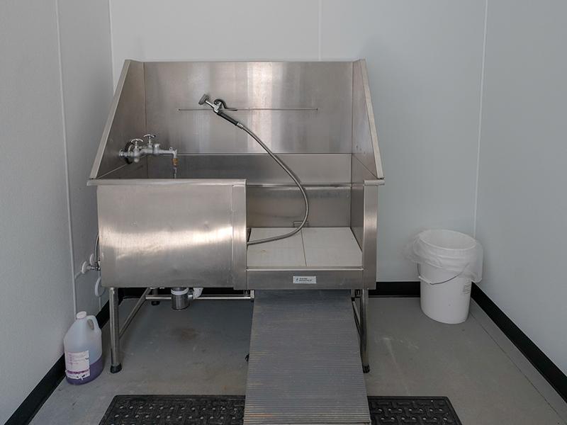 Dog Wash Station | Remington Apartments in Helena, MT