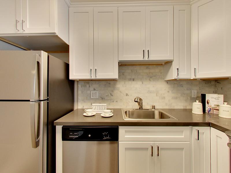 Fully Equipped Kitchen | Sunset Pines in Concord, CA