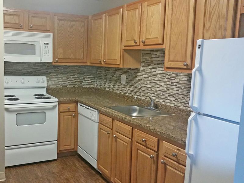 Cypress Place Apartments in Elk Grove Village, IL 60007