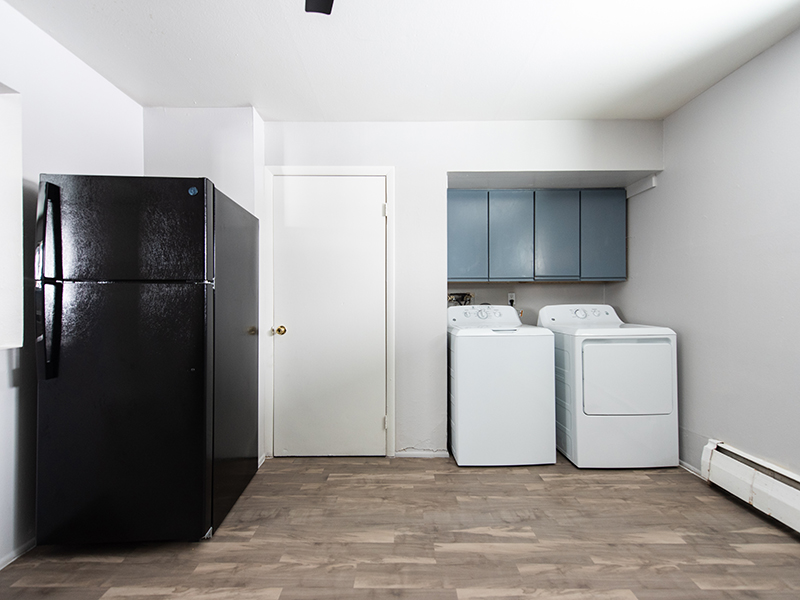 Washer & Dryer | The Outpost on Yukon