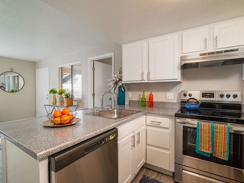 Fully Equipped Kitchen | Dorado Heights