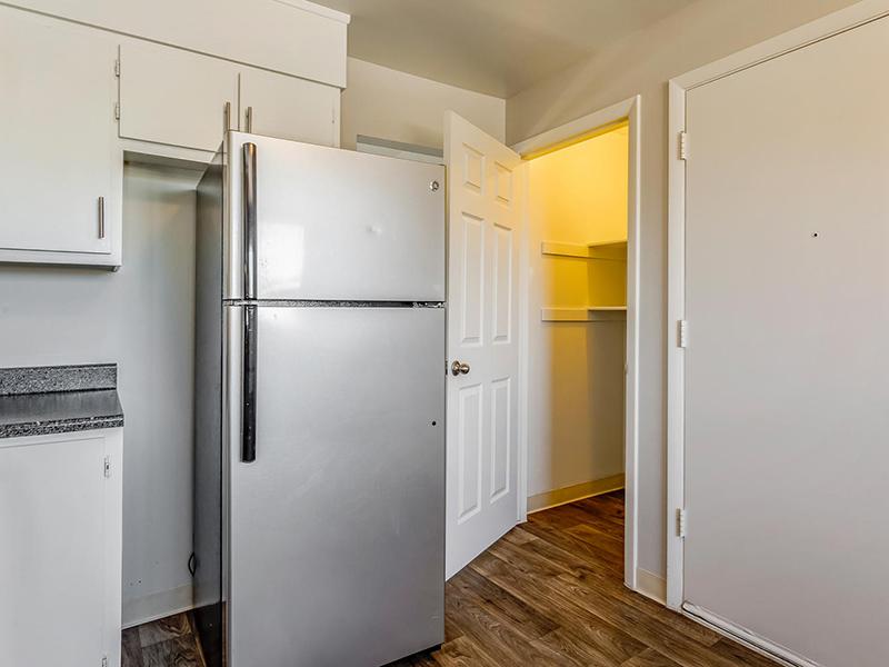 Stainless Steel Appliances | Bridge Square Apartments