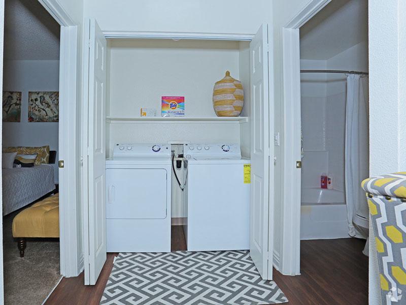 Washer & Dryer | Desert Ridge Apartments