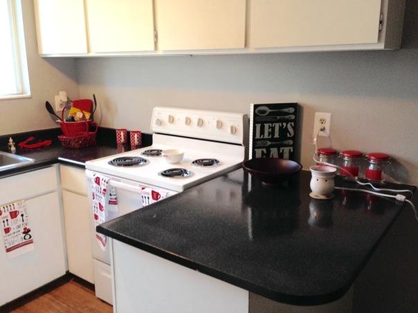 Apartments With Full Kitchen | Atherton Park Apartments