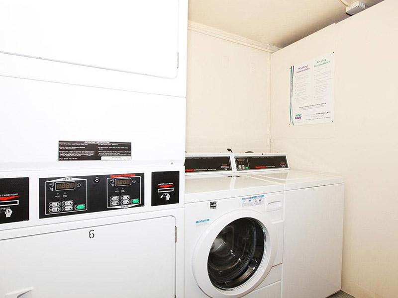 Laundry Facility | Bridge Square Apartments in Brighton, CO